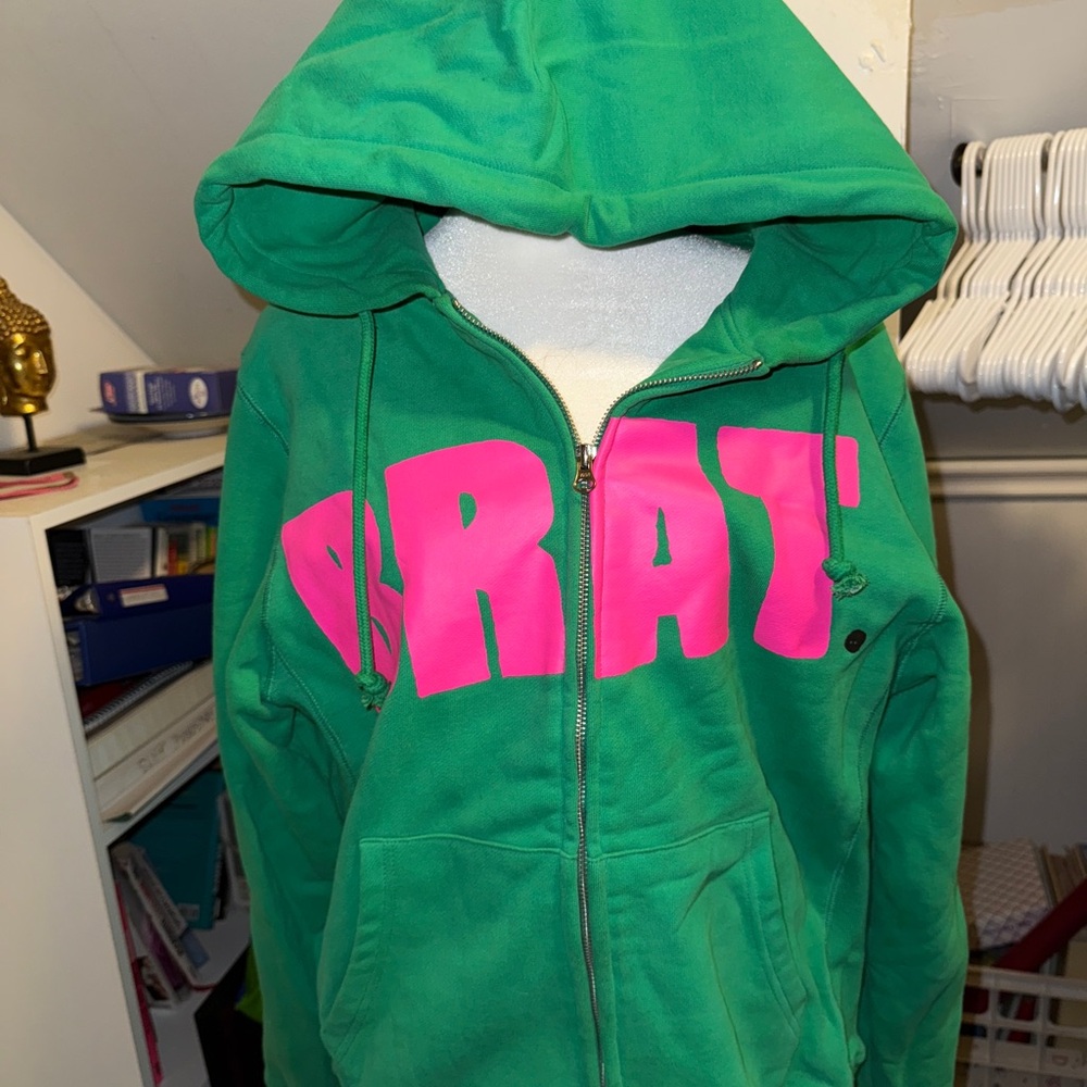 Carpet Company Heavyweight Hoodie & Matching Beanie